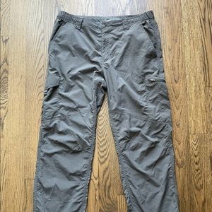 Columbia Omni-Shade Sun Protection Convertible Pants Men's 36X32 Belted Gray